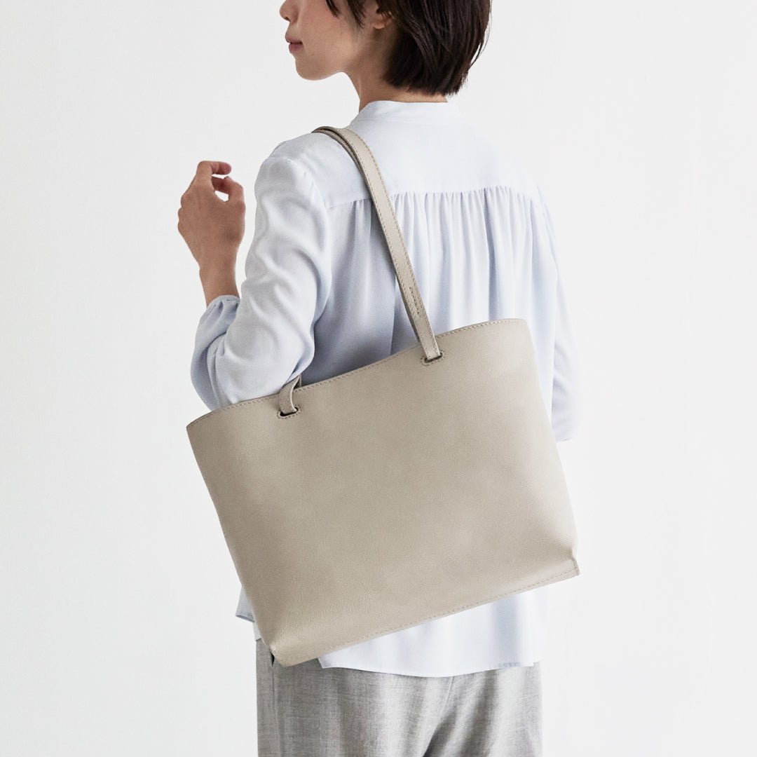 Sou Light Tote - Image 3