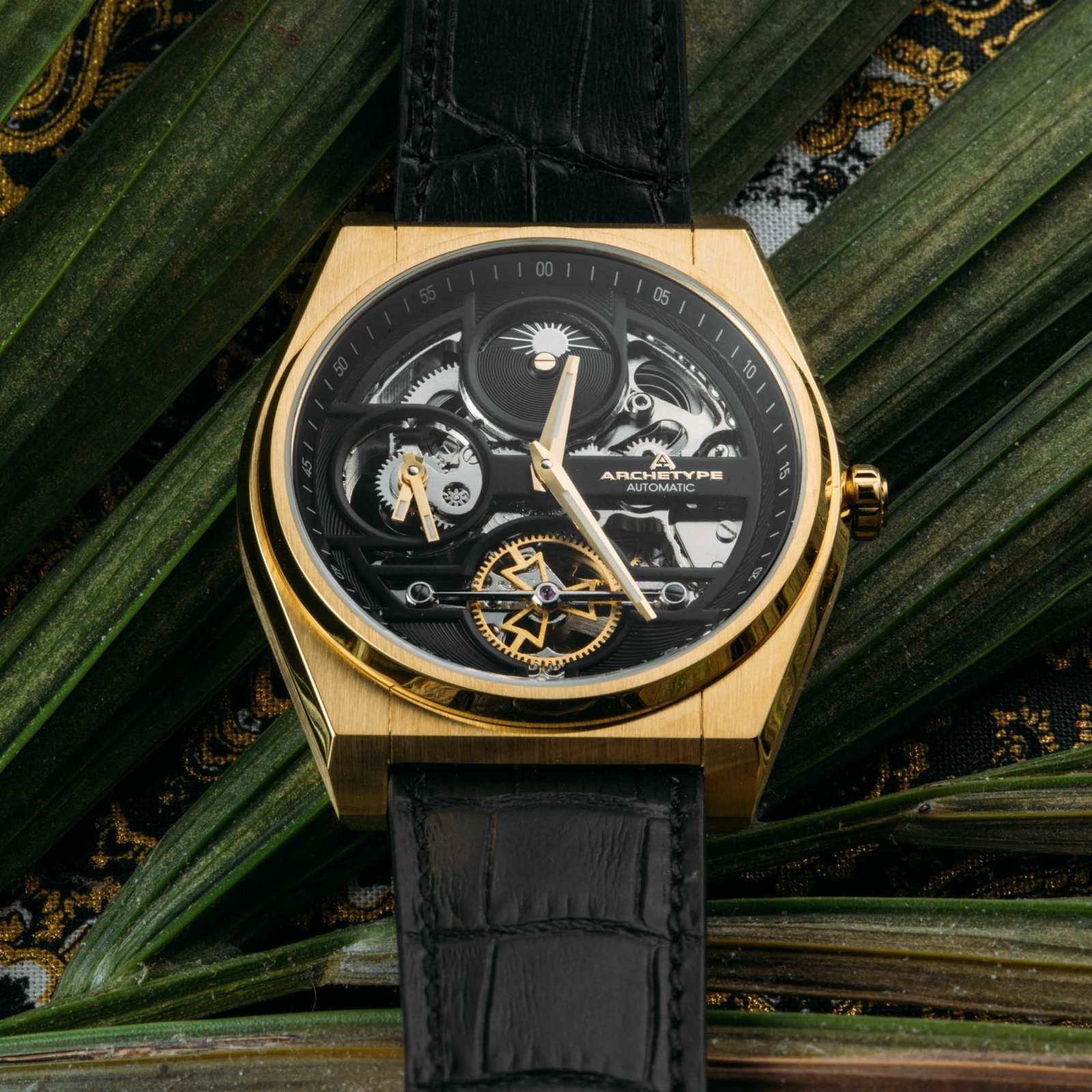 Archetype Rogue Automatic Gold Black - Image 5